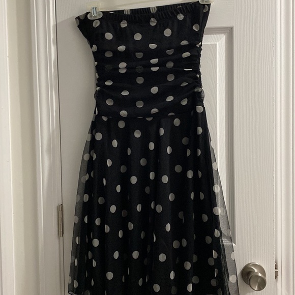 Ruby Rox strapless dress - Picture 2 of 3